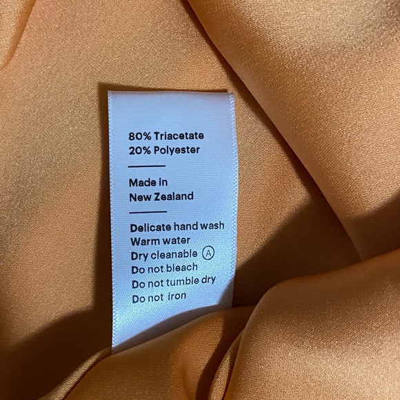 NEW Paris Georgia Ocher Peplum Top Size S NWT - Picture 9 of 9